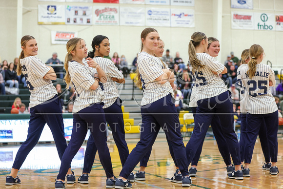 2-7-25 FKC semi-final BBB Halftime Dance016